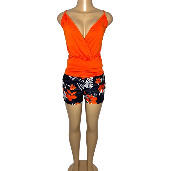New Black and Orange Women Outfit Set Size M and L Stretchy Short and Wrap Top - Picture 2 of 7